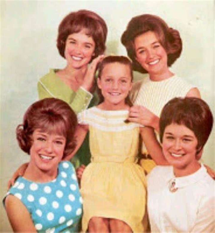 1000+ images about Lennon Sisters on Pinterest Reunions, Moon river