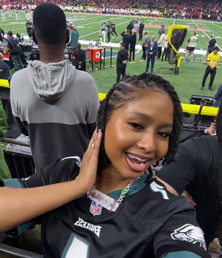 💯 Gillie Da Kid surprises his daughter with a new car for graduating