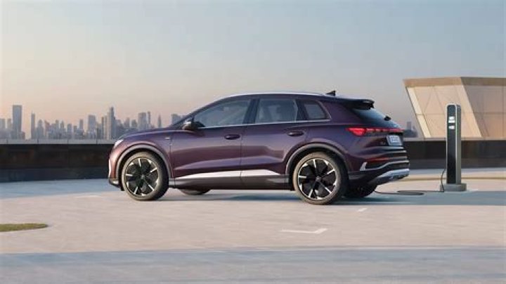 世界初公開！ アウディの新型EV「Audi Q4 etron」はどこが凄いのか？ 自動車 LEON レオン オフィシャルWebサイト