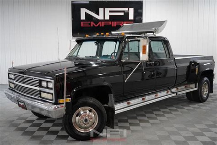 2022 Chevy Square Body a2022b
