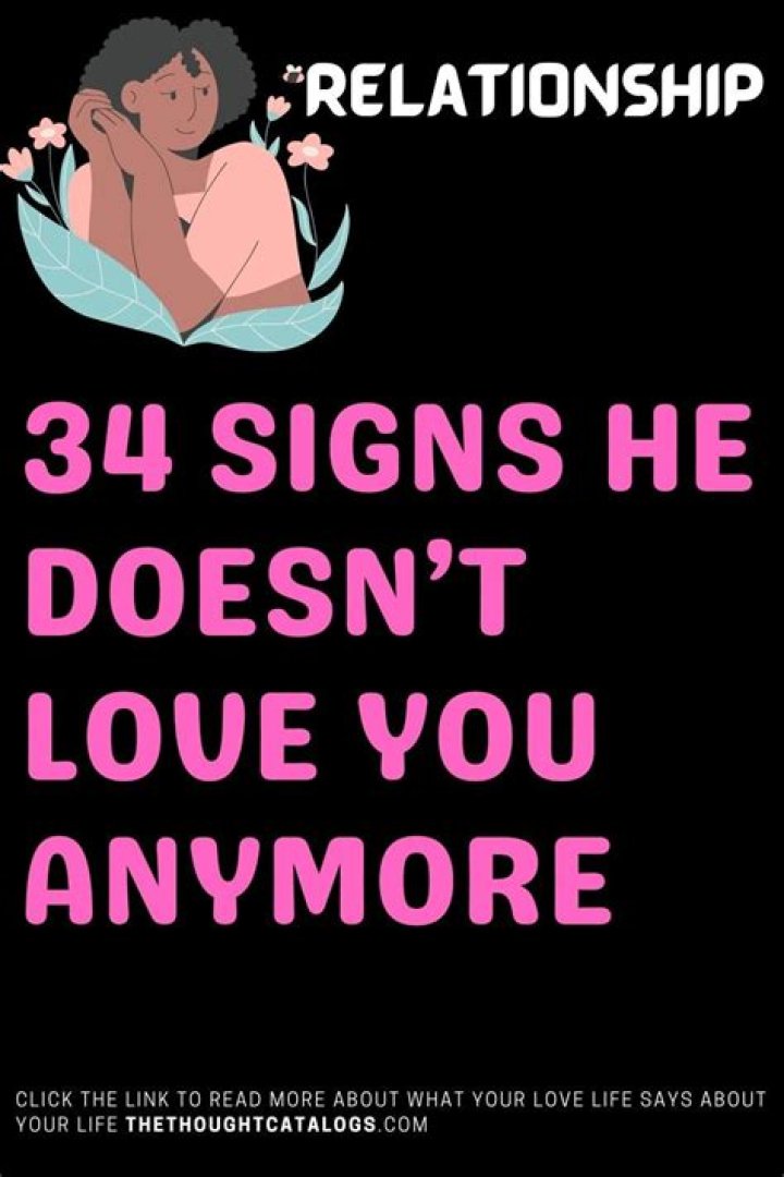 34 Signs He Doesn't Love You Anymore (Or Want You Either) Signs he