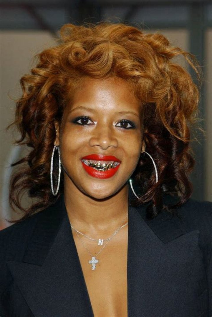 8 celebrities show off grillz HelloBeautiful