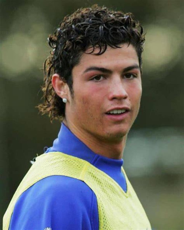 80 Cristiano Ronaldo Haircuts And How To Achieve Them!