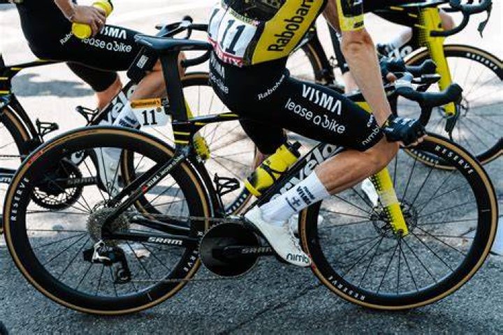 A closer look at Jonas Vingegaard's Tour de France winning Cervelo S5