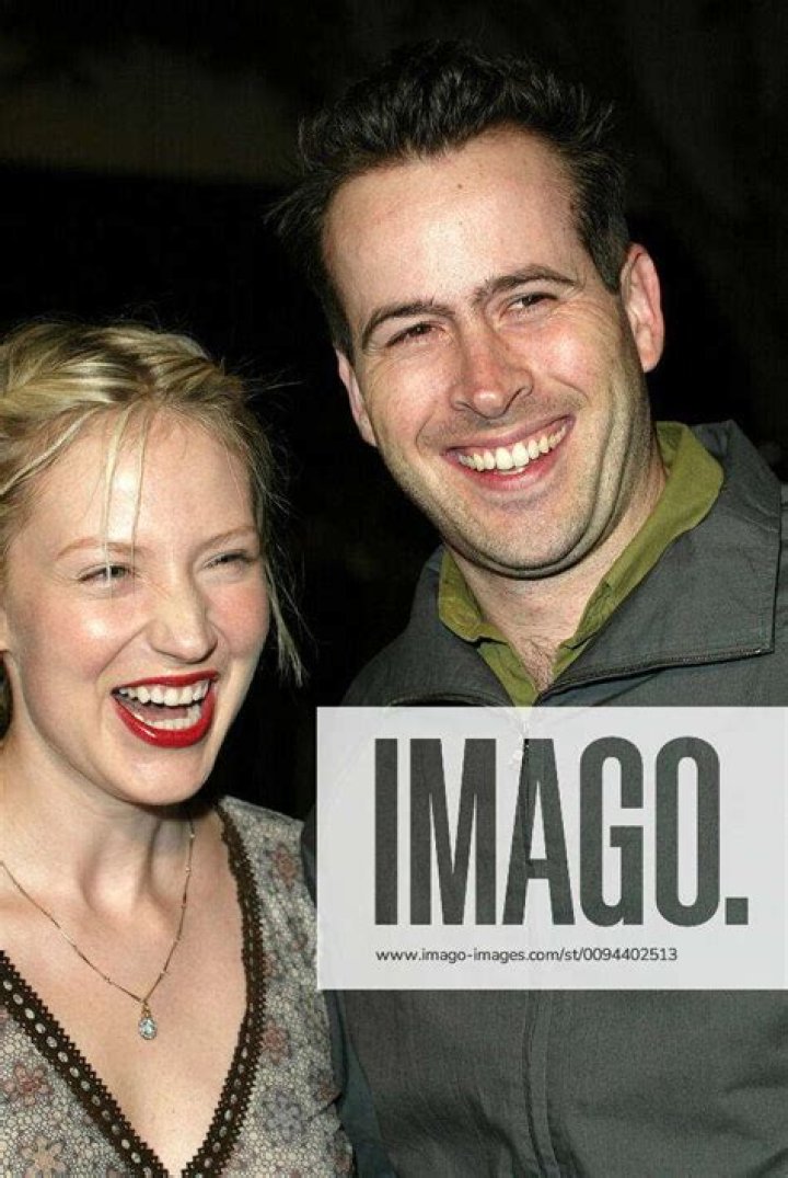 A Look Into Beth Riesgraf And Jon Fletcher Relationship
