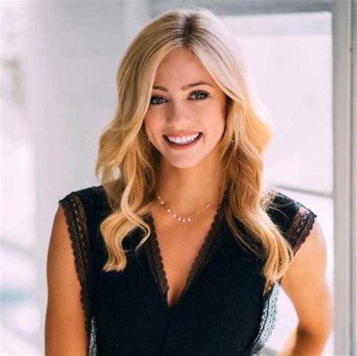 Abby Hornacek bio Age, height, education, parents, eye injury, career