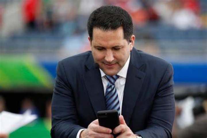 Adam Schefter breaks his silence on &lsquo;Bigger than Kraft&rsquo; report