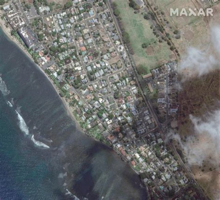 Aerial photos of Maui show heartbreaking destruction from wildfires KRON4