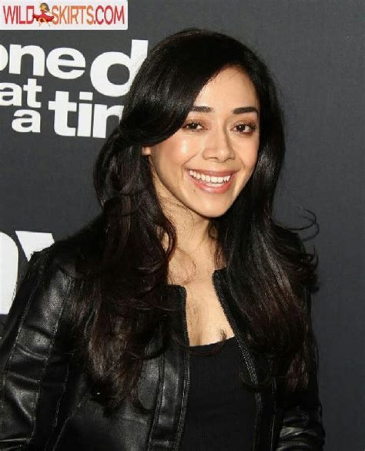 Aimee Garcia / aimeegarcia4realz / leaked nude photo