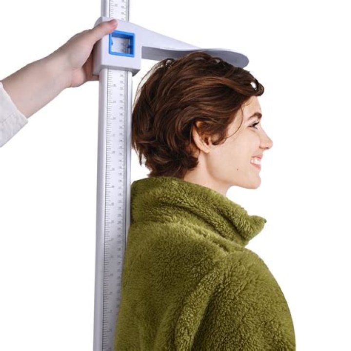 Alaya F Height: Get The Exact Measurement In Inches
