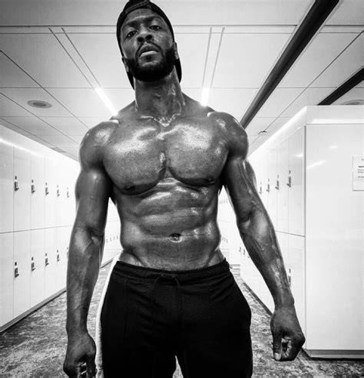 Aldis Hodge Bio, Height, Weight, Brother, Girlfriend, and Net Worth Wikye