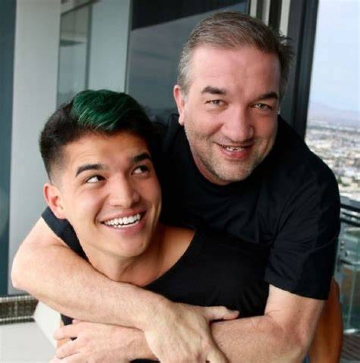 Alex Wassabi Wiki, Age, Girlfriend, Height, Net Worth, Family