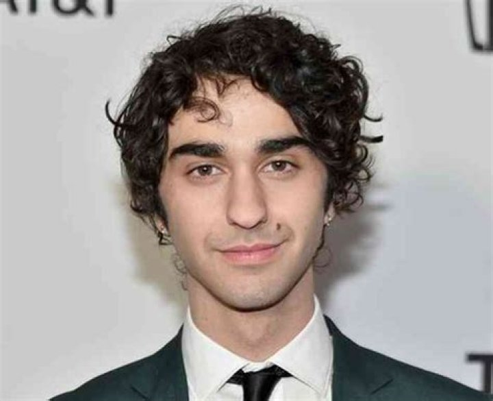 Alex Wolff Net Worth, Height Wealthy Leo