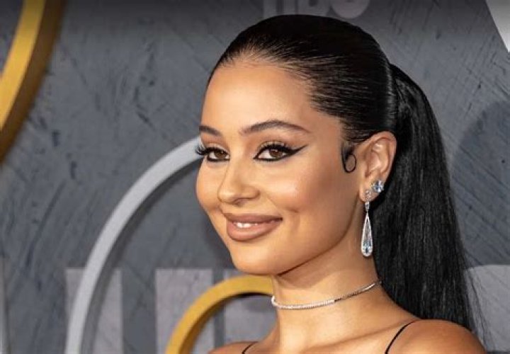 Alexa Demie's ethnicity, nationality, parents, siblings, and family