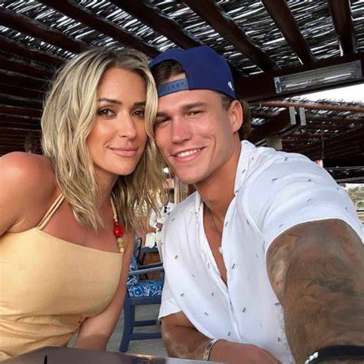 Alexa Mansour Body, Career, Boyfriend &amp; Net Worth