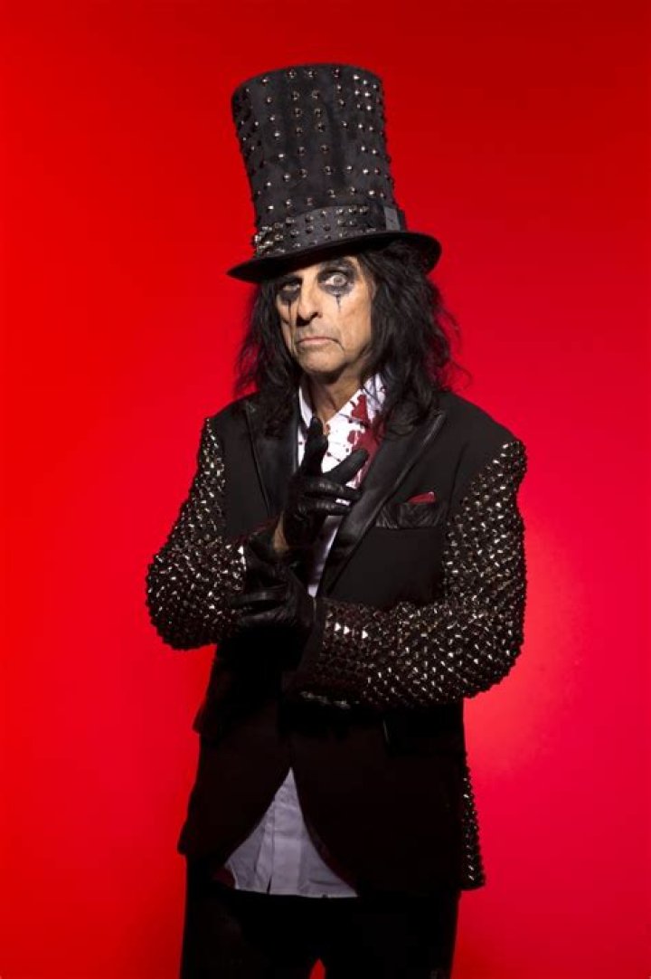 Alice Cooper Net Worth (Updated 2023) iWealthyfox