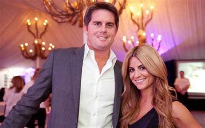 Alison Victoria and Luke Harding are married since 2014. Her net worth