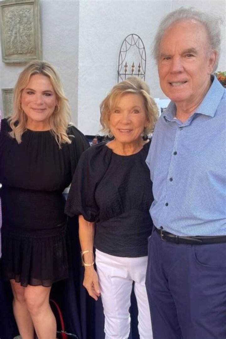 All about roger staubach s daughters Artofit