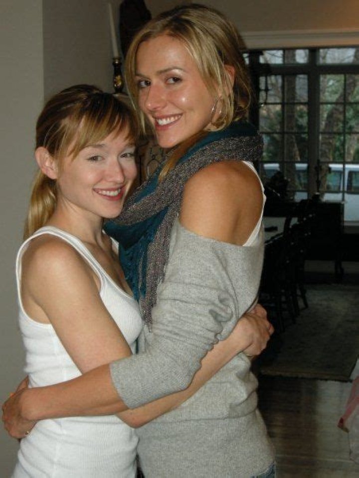 Allison McAtee Bio, Net Worth, Wedding, Married, Height, Age, Salary