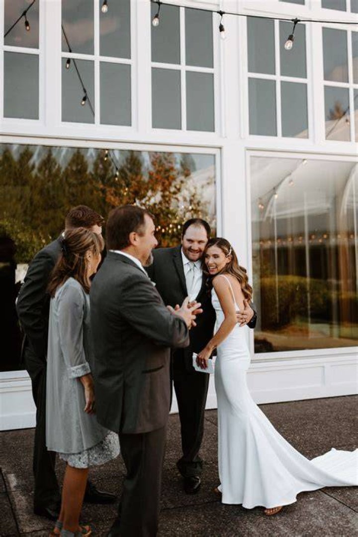 Alyssa Kristin Emery Wedding Dress Save 62 Stillwhite