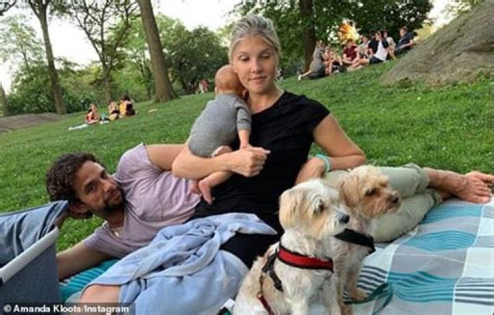 Amanda Kloots shares movies and pictures from late Broadway star