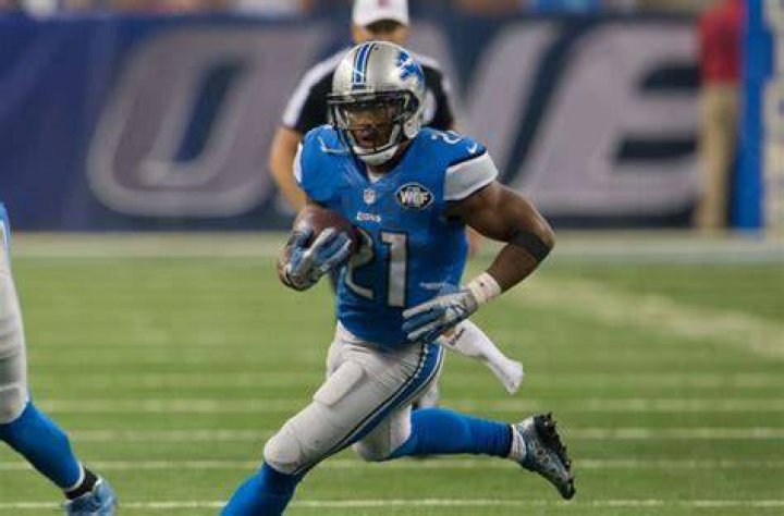 Ameer Abdullah wife Detroit Lions star's stunning wife & ex revealed