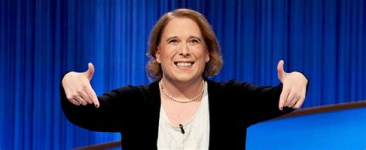 Amy Schneider Wants Ken Jennings To Be Next 'Jeopardy!' Host