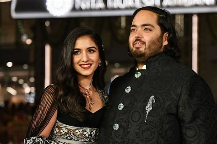 Anant Ambani Wiki, Age, Height, Weight, Family, Wife, Affairs, Biography