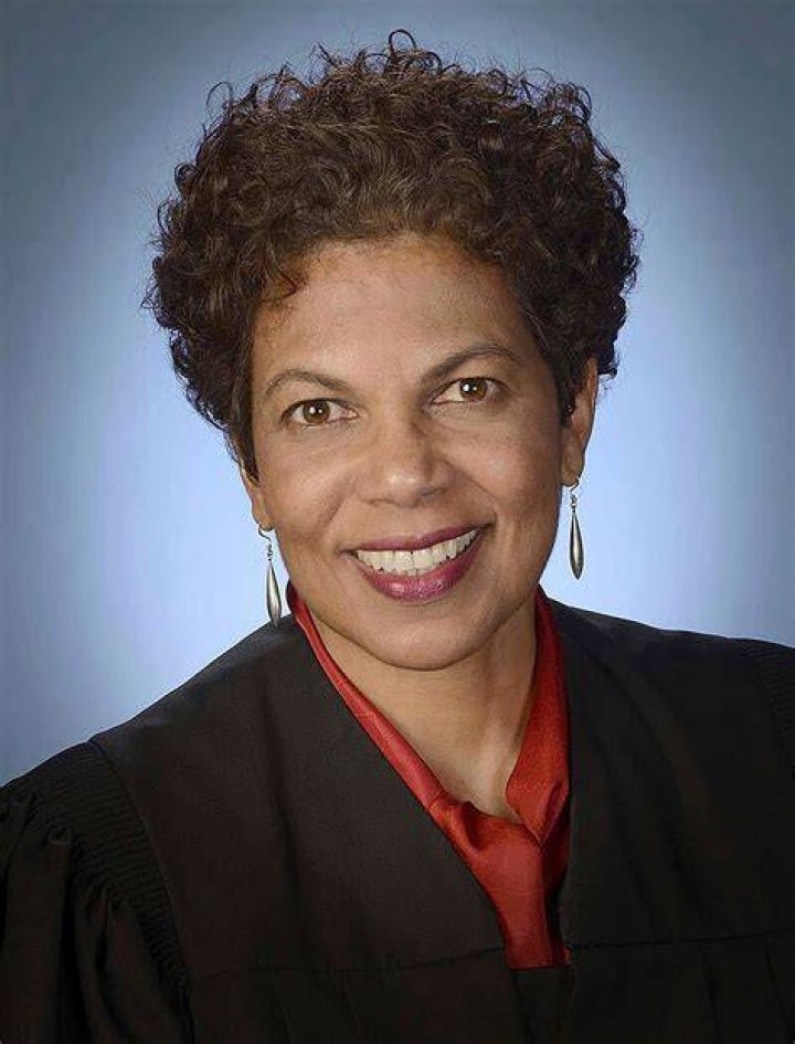 And former us attorney barbara mcquade is here to talk about her