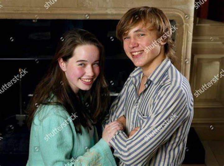 Anna Popplewell and William Moseley Anna Popplewell Photo (1266509