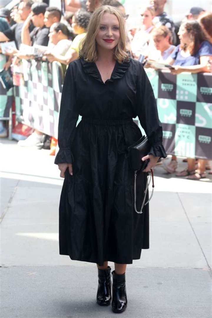 Annie Starke at BUILD Series in NYC 07/26/2018 • CelebMafia