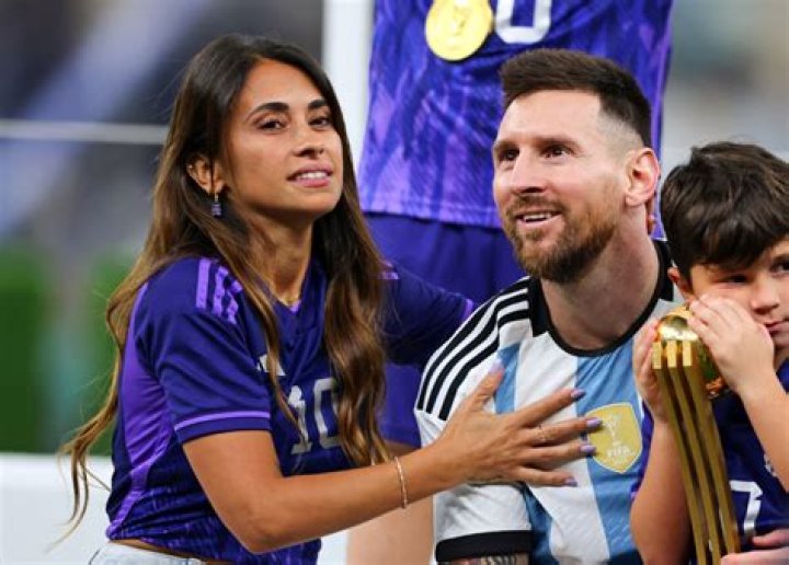 Antonella Roccuzzo, Messi's Wife 5 Fast Facts