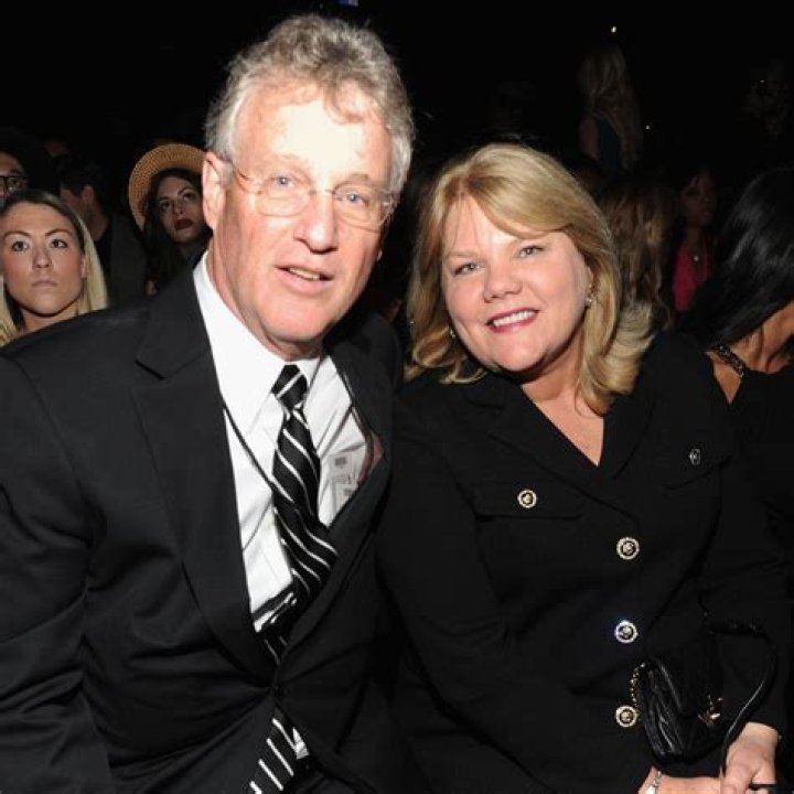 Are Lainey Wilson's Parents Divorced? - Full Details
