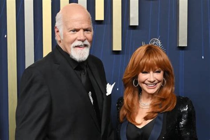 Are Reba and Kelly still friends?