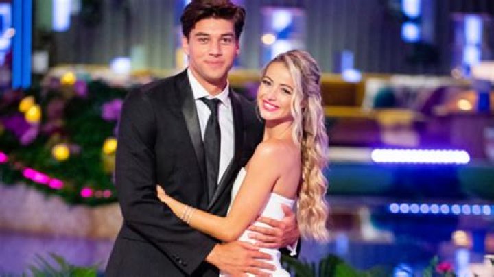 Are Zac and Elizabeth from Love Island USA still together?