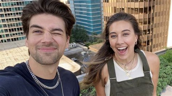 Are Zac and Elizabeth Still Together From 'Love Island'? Details
