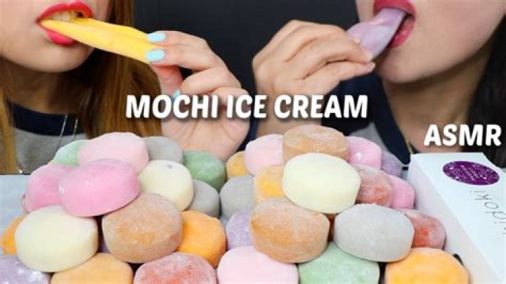 ASMR MOCHI (Ice Cream + Fresh Strawberry) SOFT CHEWY STICKY EATING