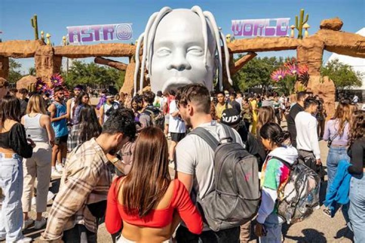 Astroworld Festival, Flexhacks