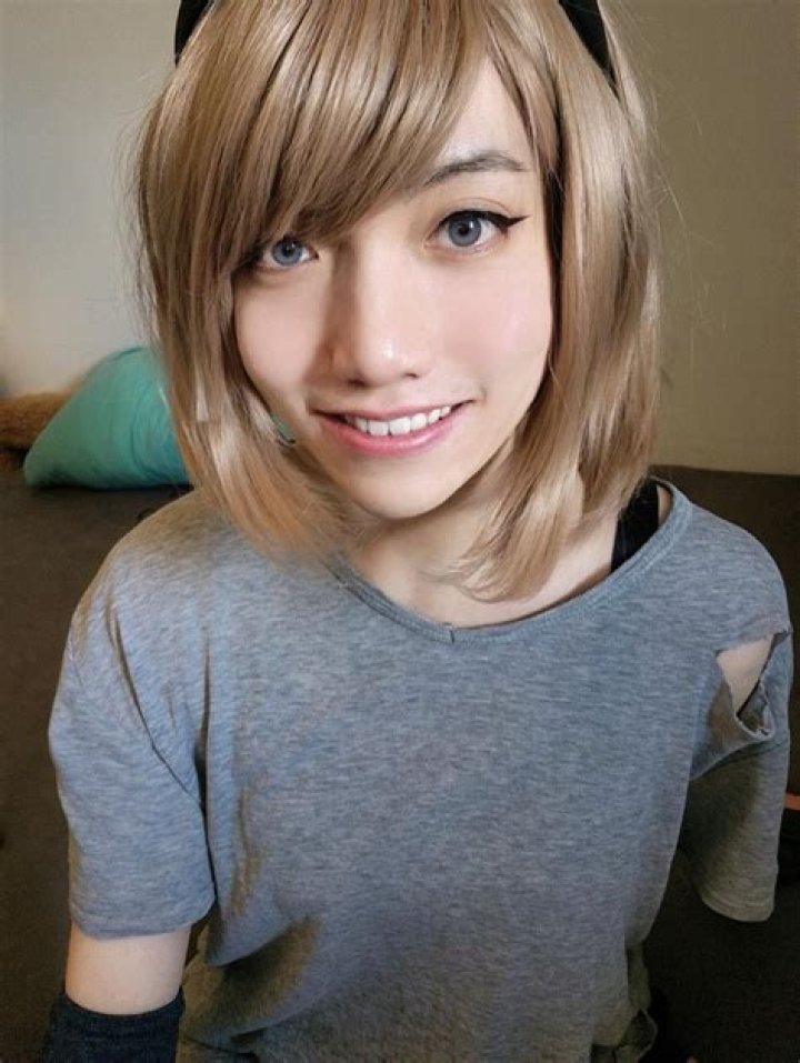 BEAUTIFUL FEMBOYS 2 YouTube
