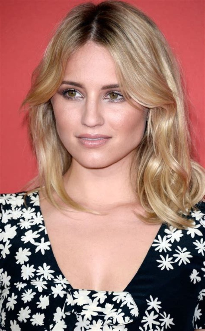 Beauty Police Dianna Agron Smoulders in a Silver Smokey Eye and Farrah