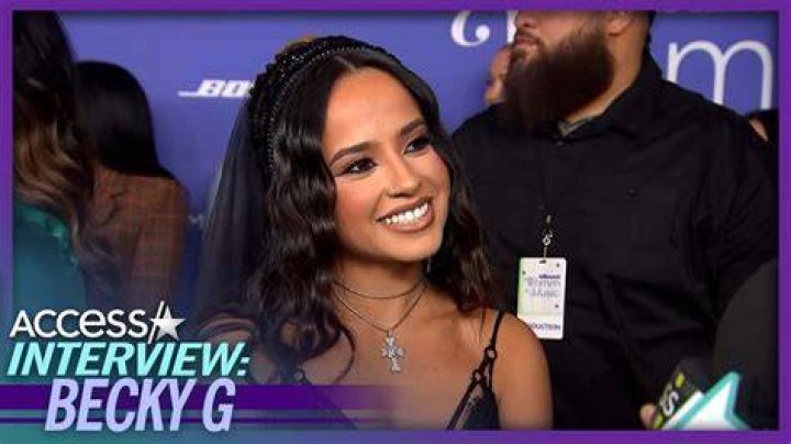 Becky G Becky G Topic Youtube Настоящее имя — реббе́ка мари́ го́мес (англ.