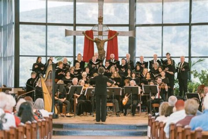 Before the Cross: Events of the Holy Week