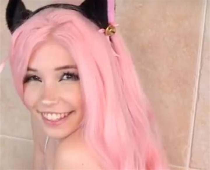 Belle Delphine Parents Father Mother And Family Background