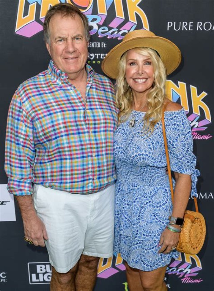 Bill Belichick&rsquo;s Breaks Up With Girlfriend of 16 Years Linda Holliday