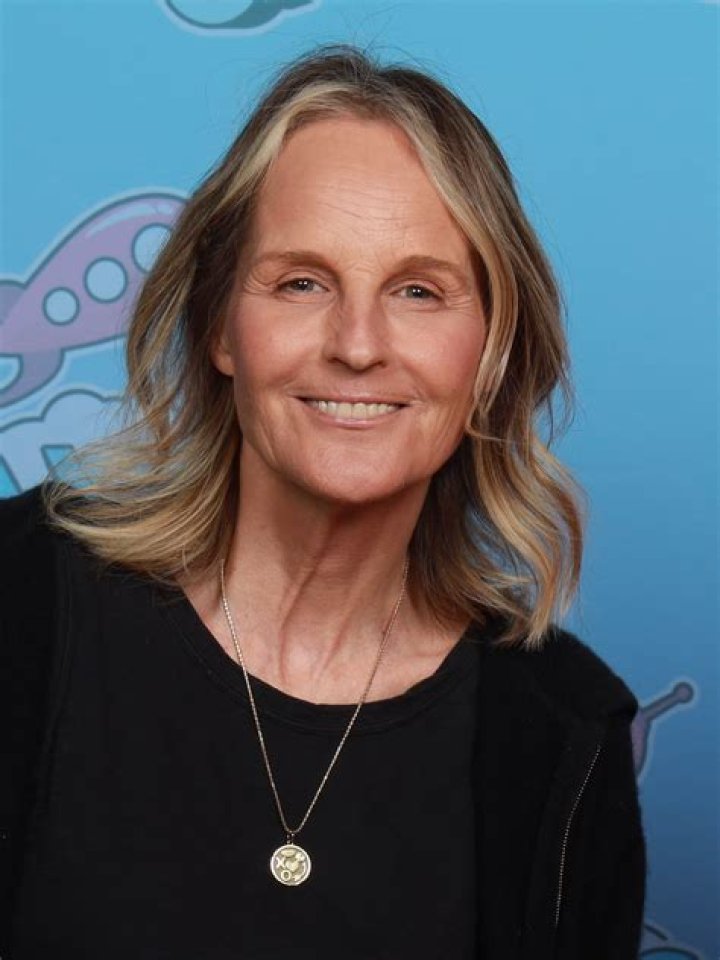 Bonnie Hunt Bonnie hunt, Hottest female celebrities, Celebrities female