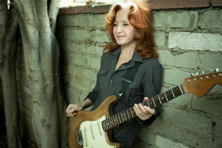 Bonnie Raitt children Does Bonnie Raitt have kids?