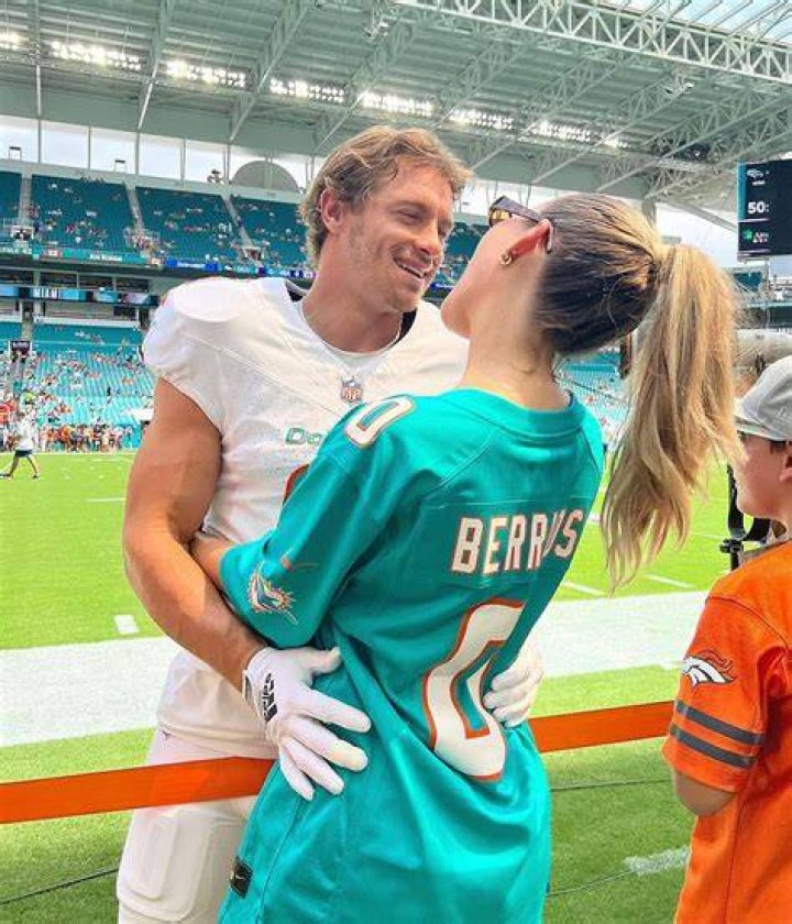 Braxton Berrios Parents, Ethnicity, Wiki, Biography, Age, Girlfriend, Career, Net Worth & More