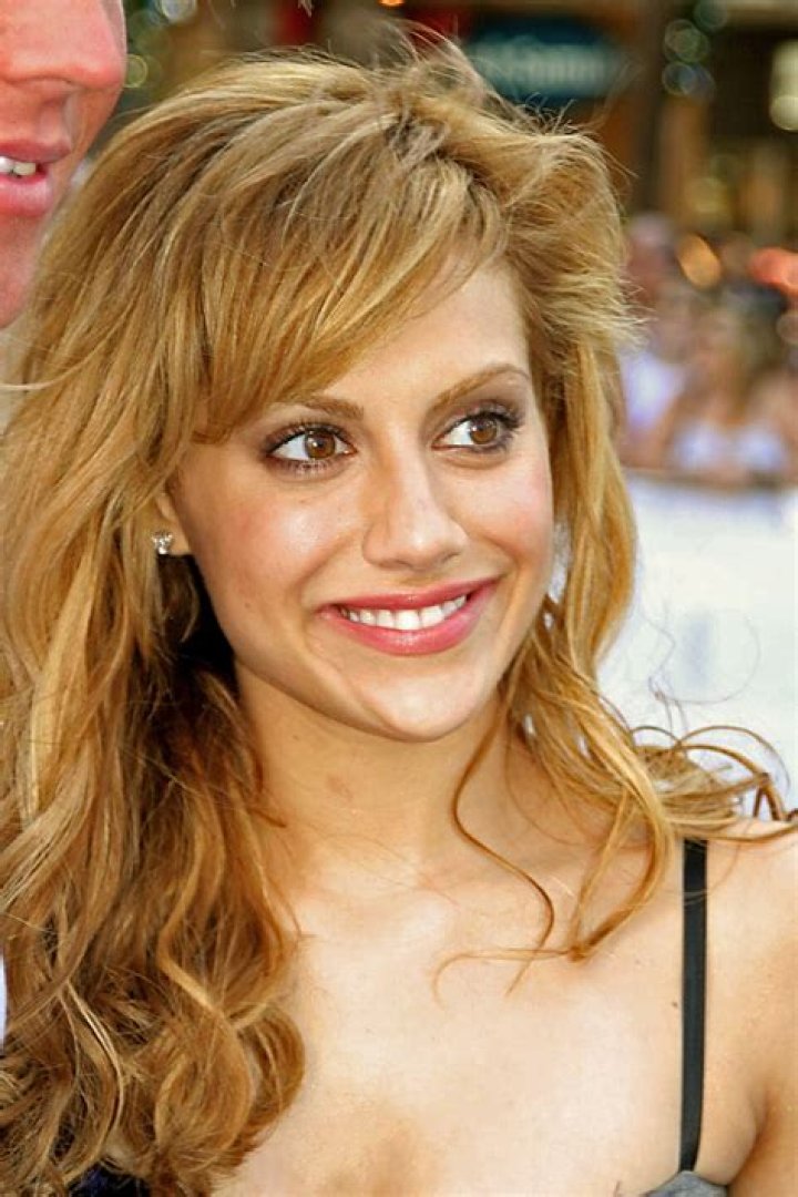 Brittany Murphy Hair Color 2023 Hair Colar And Cut Style