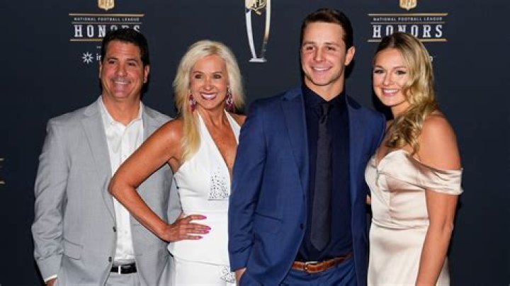 Brock Purdy Family, Brother, Mom, Dad, Girlfriend, Biography, Height