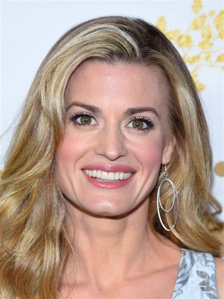Brooke D'Orsay Measurements Height, Weight & More